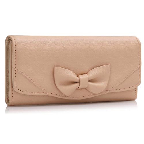 offer : get upto 50% off on ladies wallets