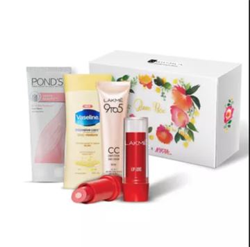 Offer : Get upto 40% off on Skincare